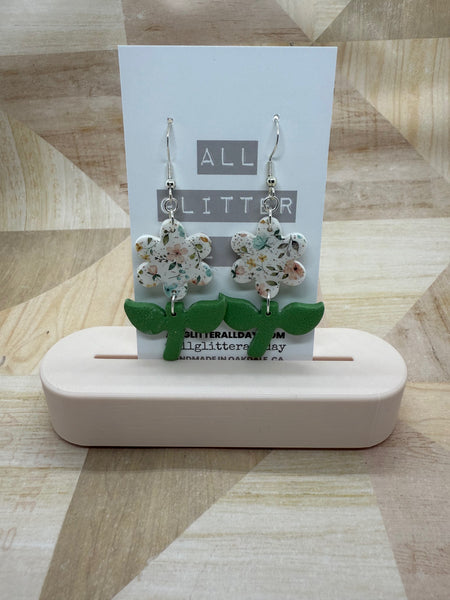 Coquette floral dangle earring 9